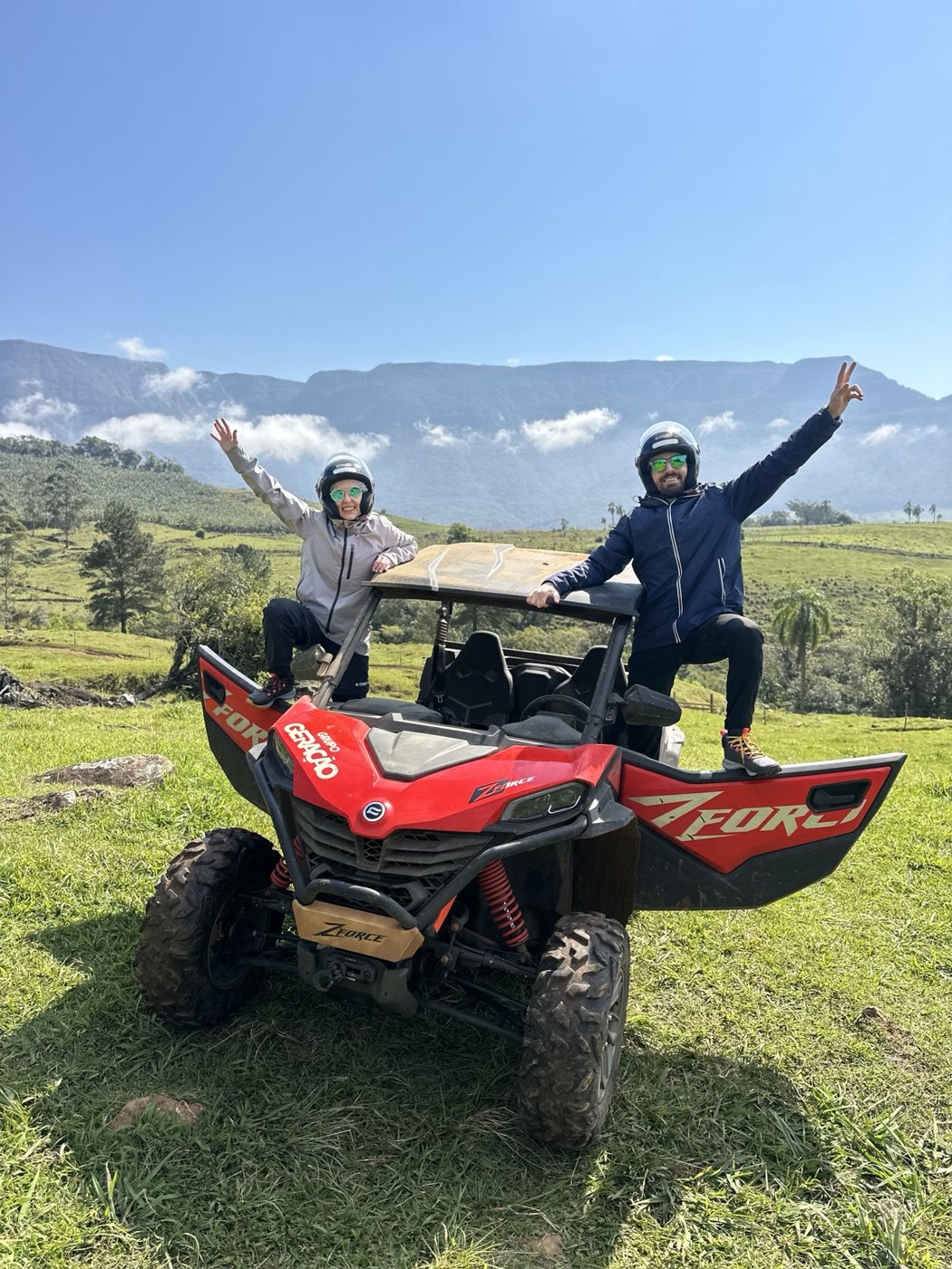 Passeio 4x4 de UTV em Praia Grande-SC